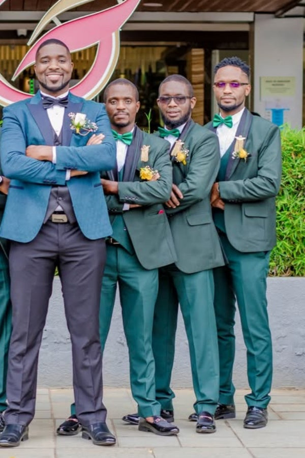 Chic Dark Green 3 Pieces Shawl Lapel Wedding Groomsmen Suits