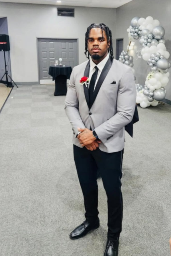 Modern Gray Wedding Groomsmen Suits With Black Shawl Lapel