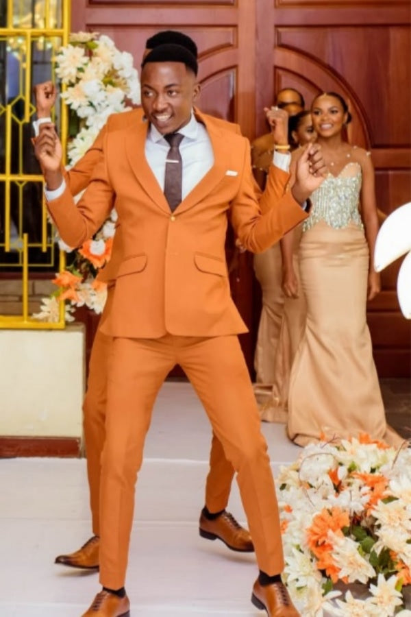 Orange Newest Bespoke Notched Lapel Wedding Groomsmen Suits