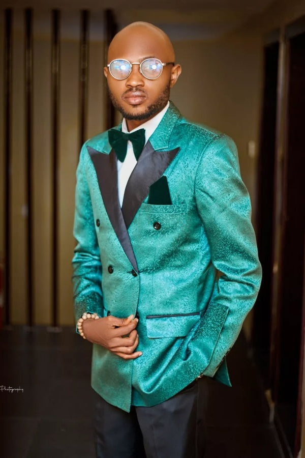 Trendy Green Double Breasted Peaked Lapel Wedding Groomsmen Suits