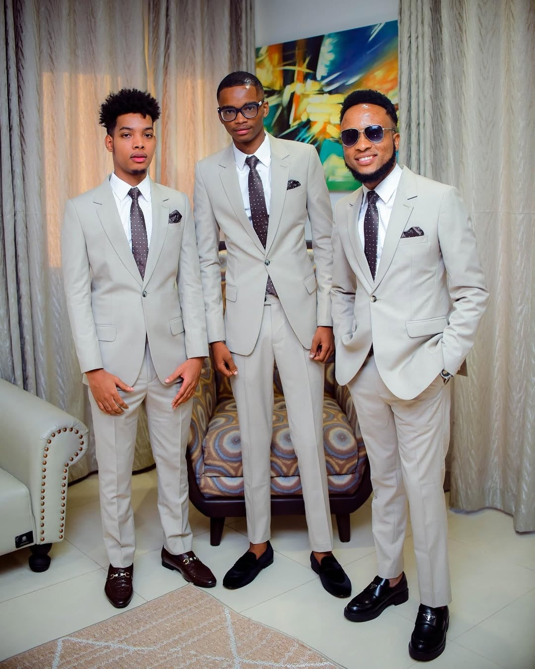 Modern Light Gray Notched Lapel Wedding Groomsmen Suits