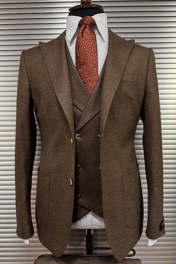 Modern Brown 3 Pieces Peaked Lapel Formal Business Suits