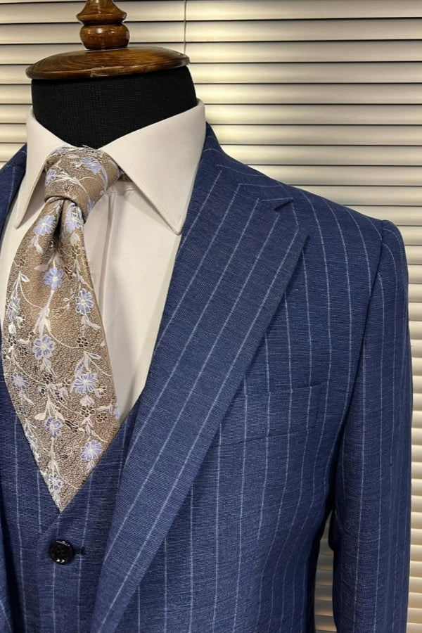 Formal Dark Blue Striped Peaked Lapel Business Suits
