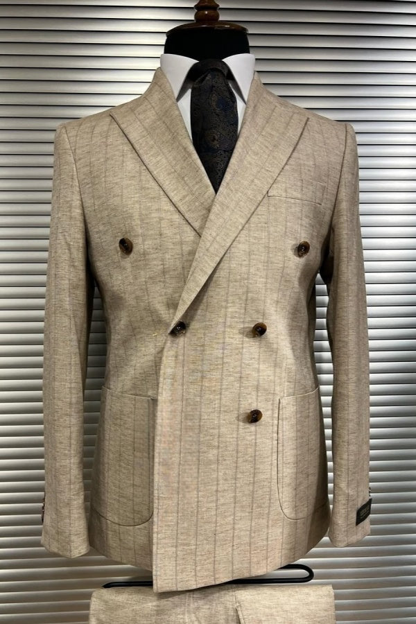 New Arrival Light Beige Striped Peaked Lapel Business Suits