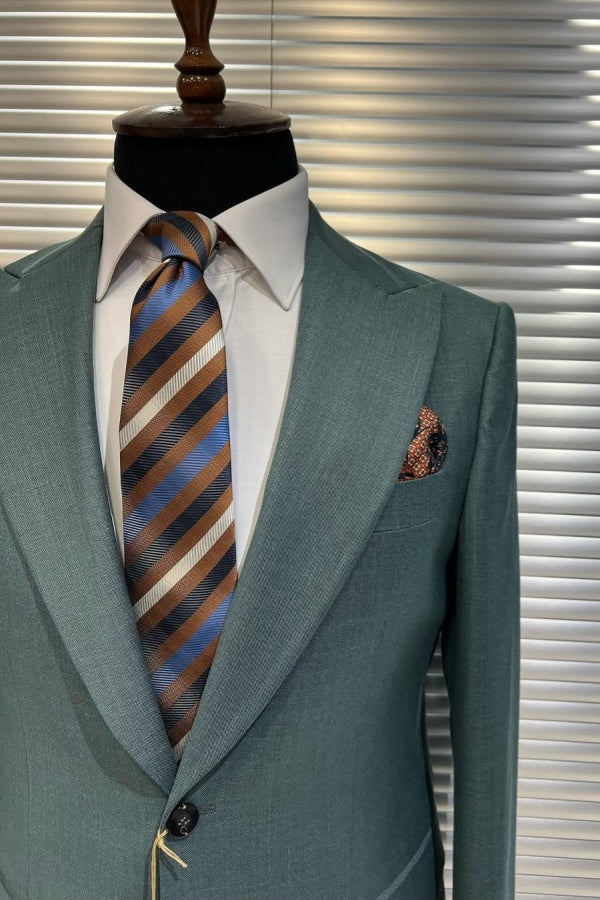 Stylish Greyish-green Peaked Lapel Handsome Business Suits