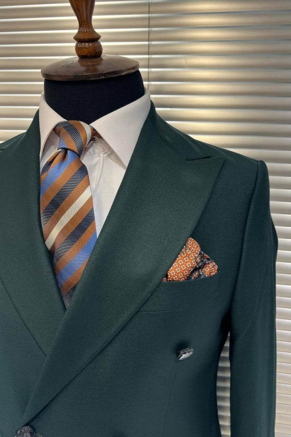Classical Dark Green Double Breasted Peaked Lapel Business Suits