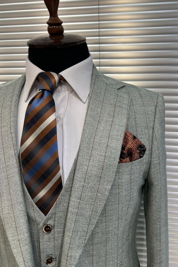 Fashion Gray 3 Pieces Striped Notched Lapel Business Suits