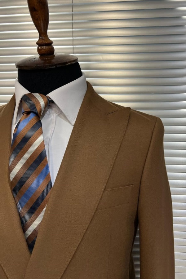 Modern Brown Double Breasted Peaked Lapel Business Men Suit