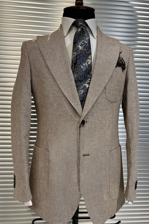 Warm Taupe Peaked Lapel Plaid Business Men Suits