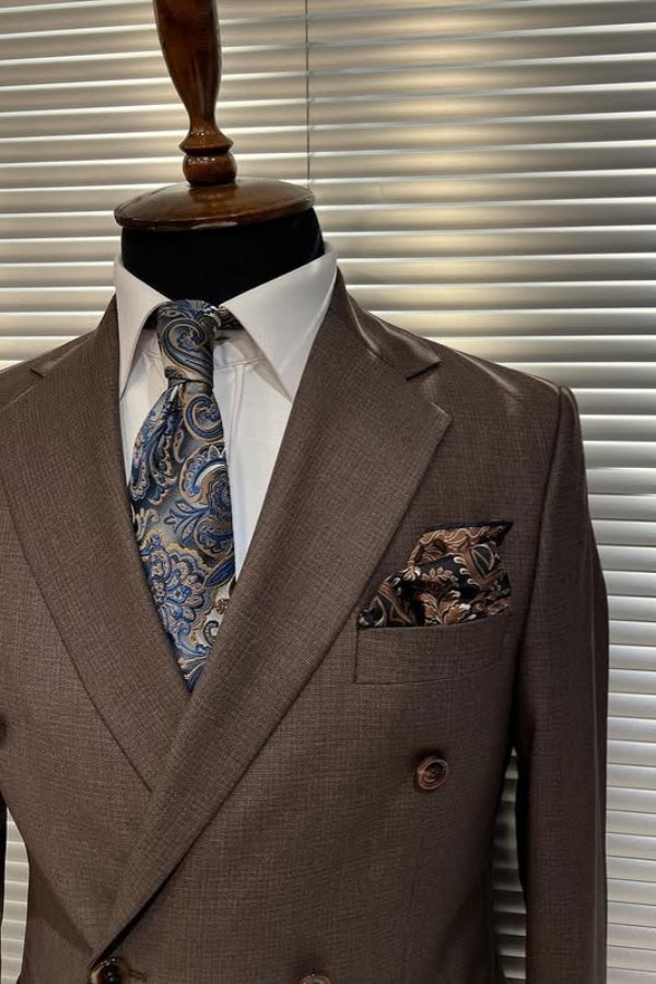 Bespoke Brown Double Breasted Notched Lapel Close Fitting Suit For Men