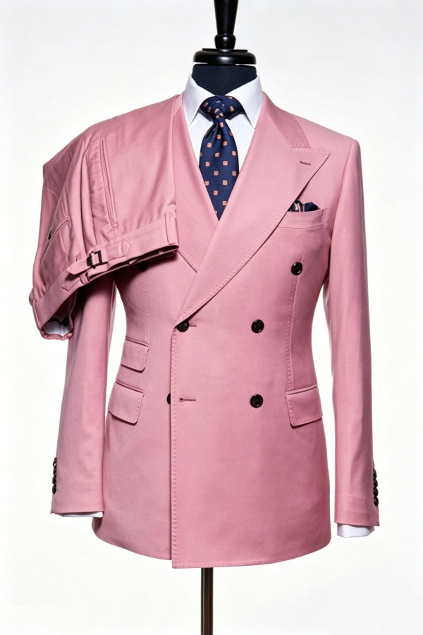 Glamorous Pink Peaked Lapel Double Breasted Prom Suits