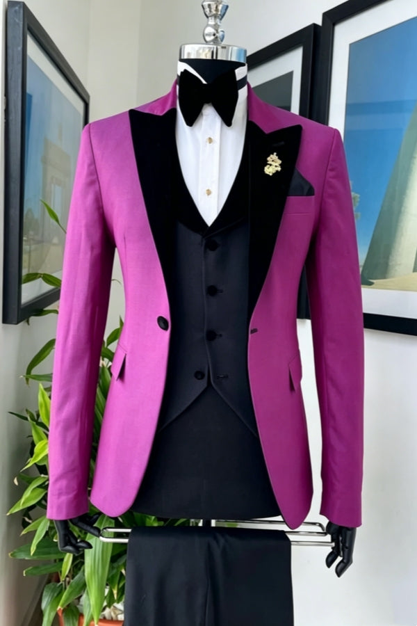 Generous Vibrant Magenta 3 Pieces Black Velvet Peaked Lapel Prom Suit