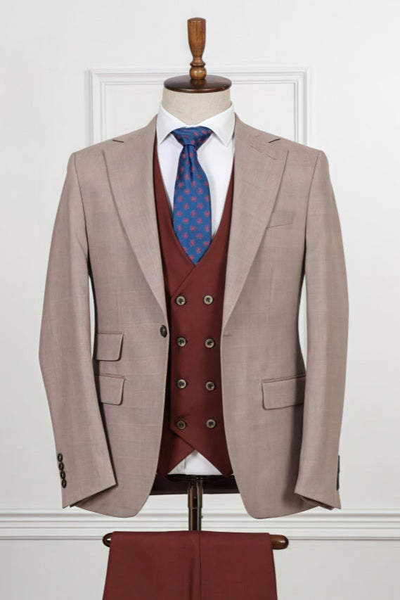 Chic Light Khaki 3 Pieces Plaid Business Suits With Burgundy Waistcoat