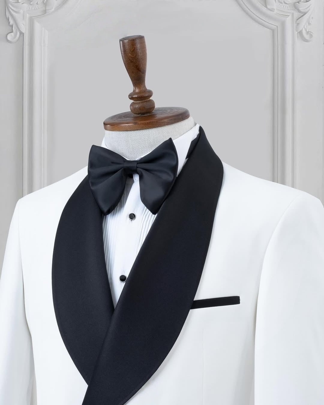 White Newest Bespoke Shawl Lapel Wedding Suits