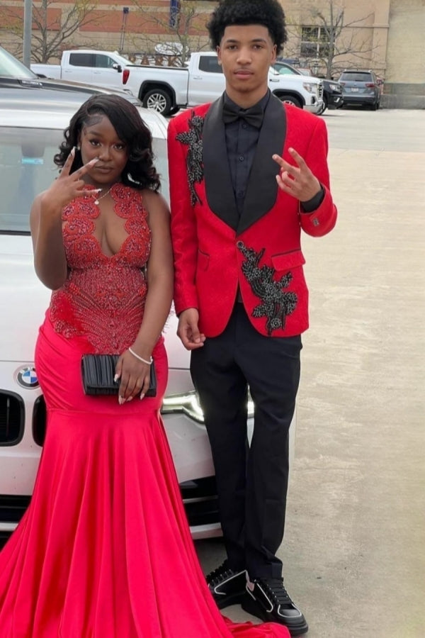 Handsome Red Shawl Lapel Appliques Prom Suits