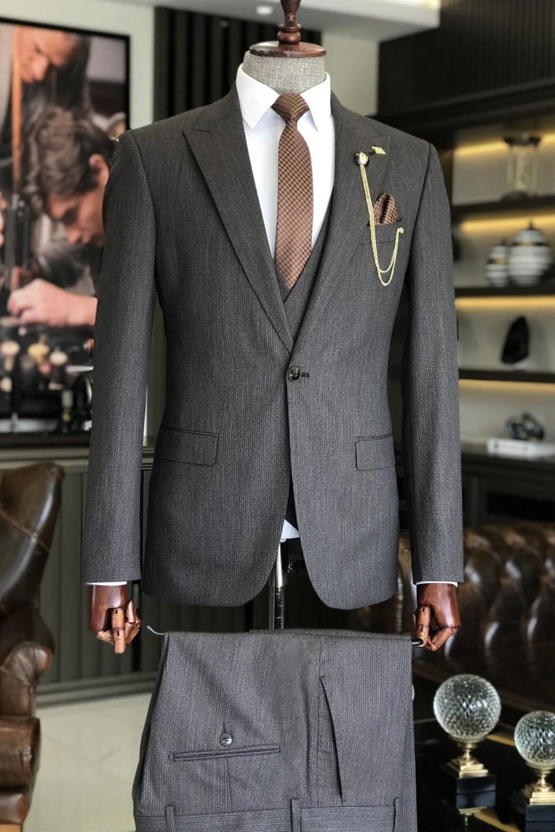 Fashion Dark Gray Pinstripe Business Suits For Men With Waistcoat