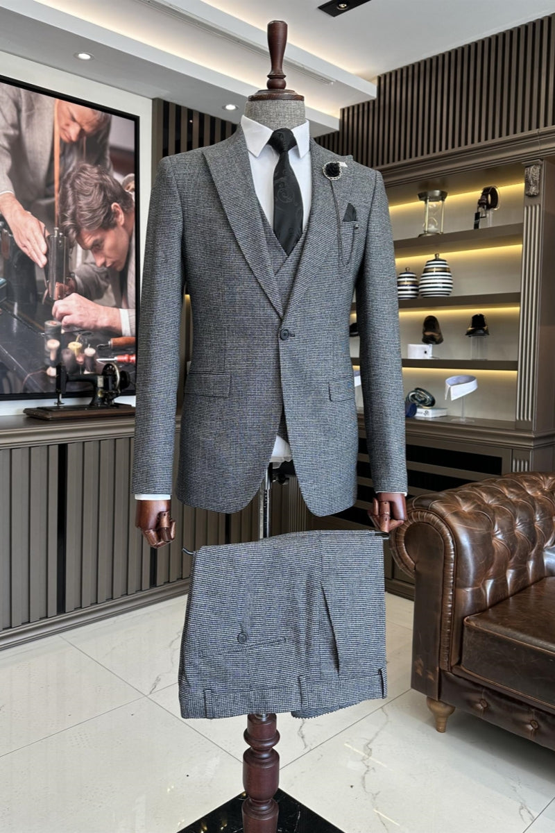 Light Silver Gray Plaid Glamorous 3 Pieces Suits For Men