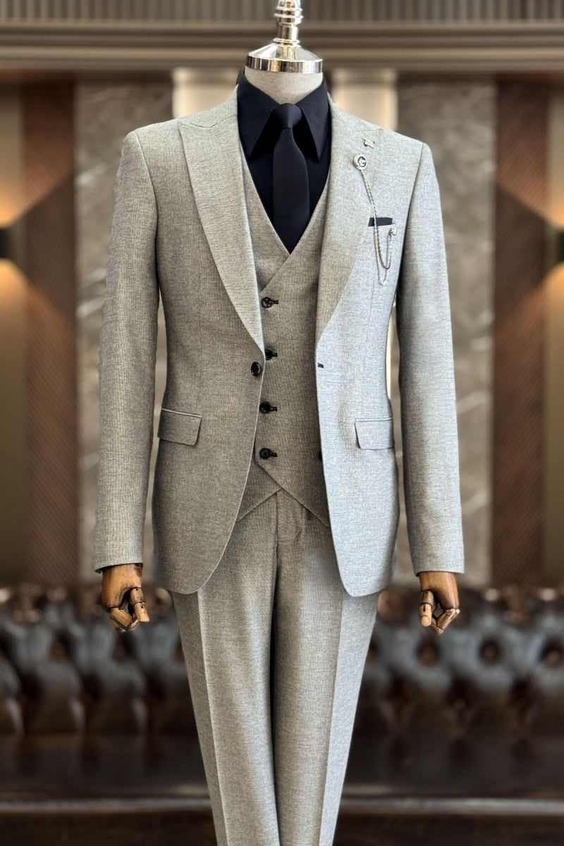 New Arrival Light Gray Close Fitting Business Suits With Waistcoat