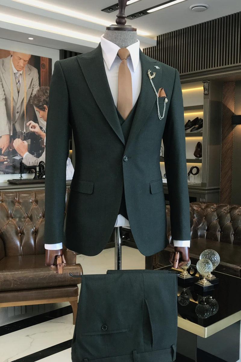 Stylish Dark Green 3 Pieces Peaked Lapel Formal Suits For Men