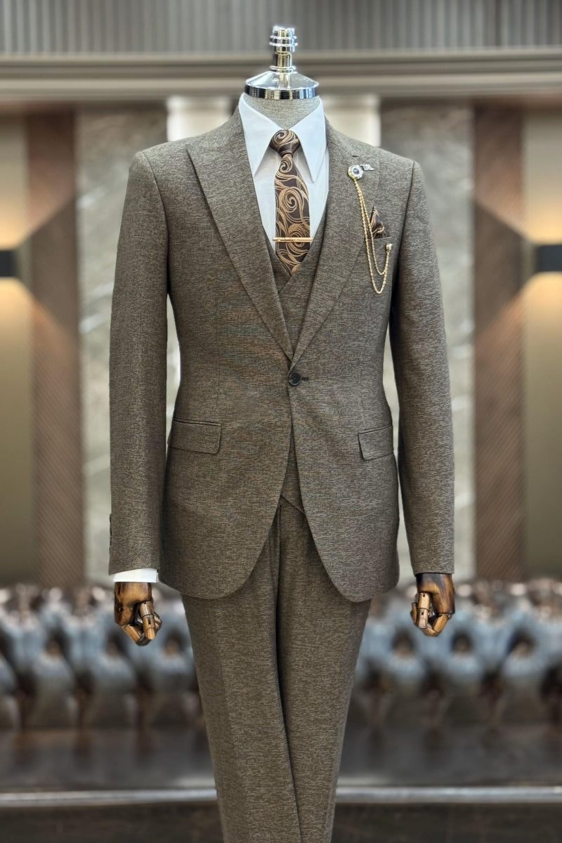 New Arrival 3 Pieces Khaki Close Fitting Suits For Men