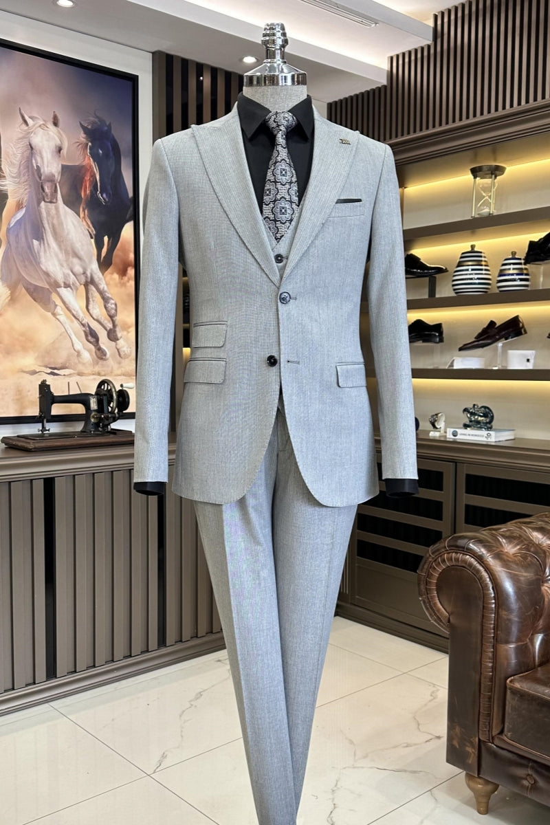 Trendy Light Gray 3 Pieces Cool Business Suits With Vest