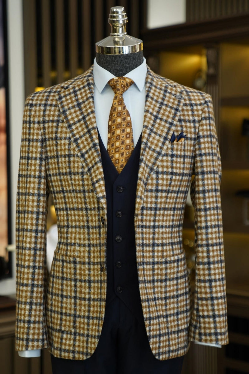 Stylish Yellow Notch Lapel Plaid 3 Pieces Business Suits With Black Vest