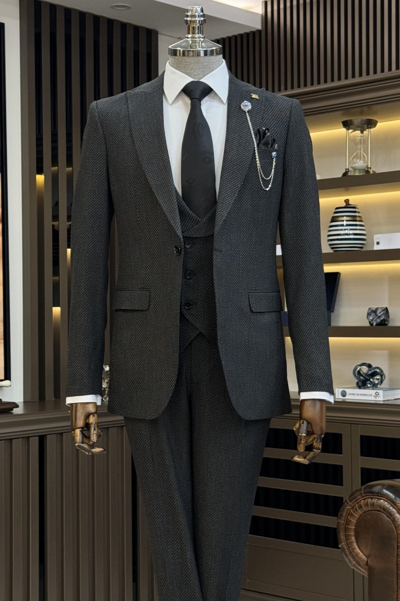 Formal Black Peaked Lapel Slim Fitting 3 Pieces Business Suits