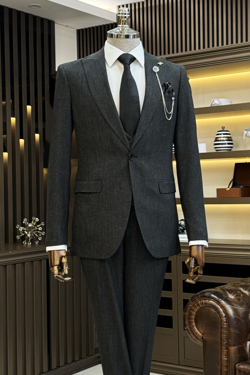 Formal Black Peaked Lapel Slim Fitting 3 Pieces Business Suits