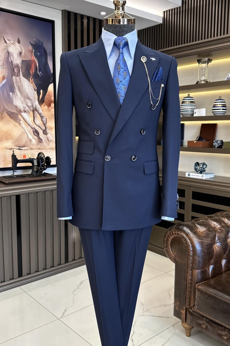 Trendy Navy Blue Double Breasted Peaked Lapel Business Suits
