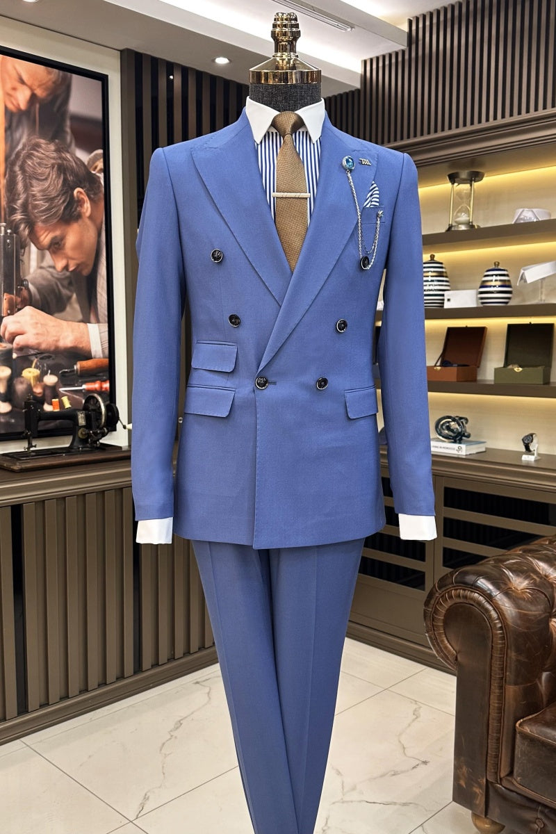 Fashion Light Blue Double Breasted Peaked Lapel Formal Suits