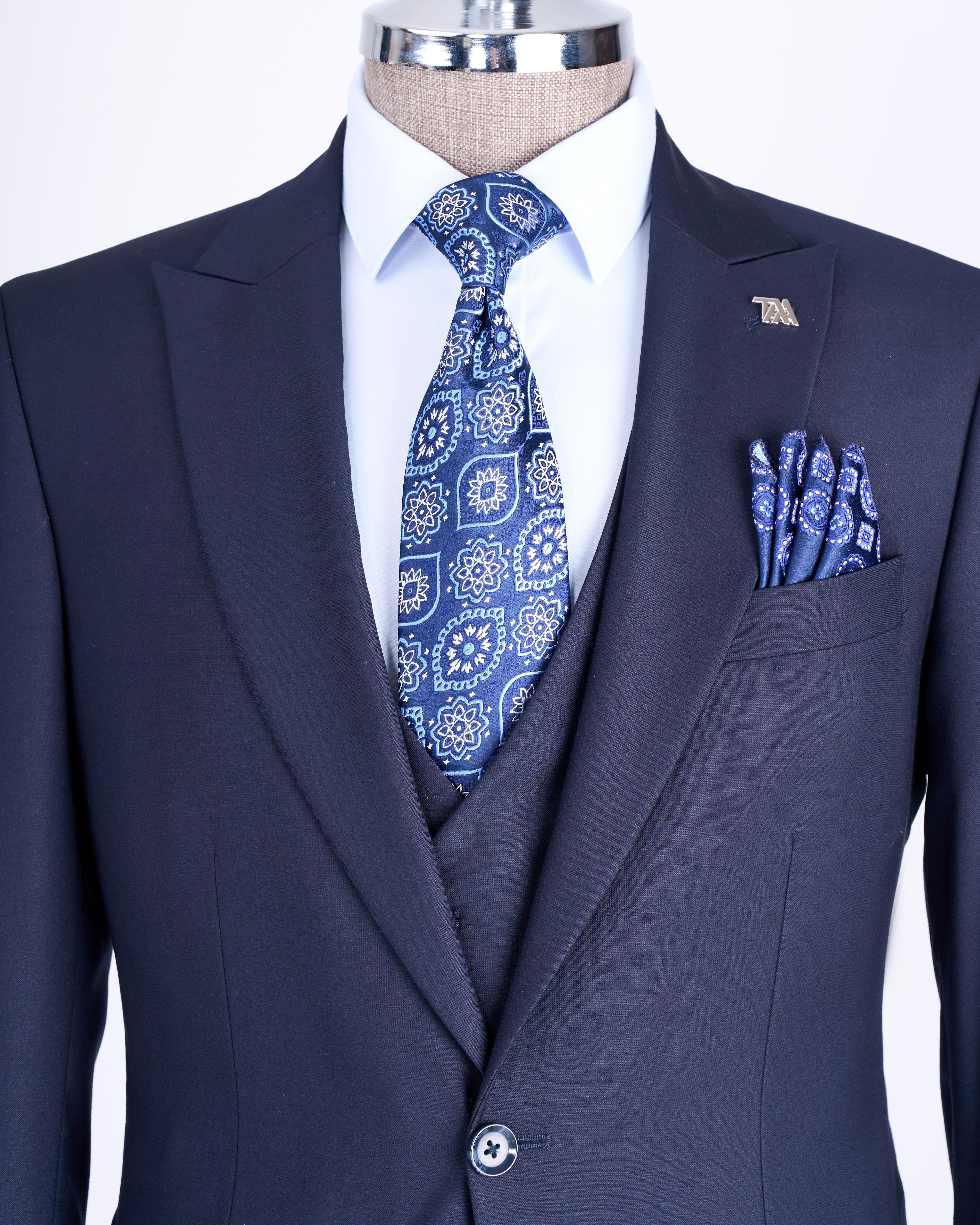 Newest Navy Blue 3 Pieces Business Suits With Waistcoat
